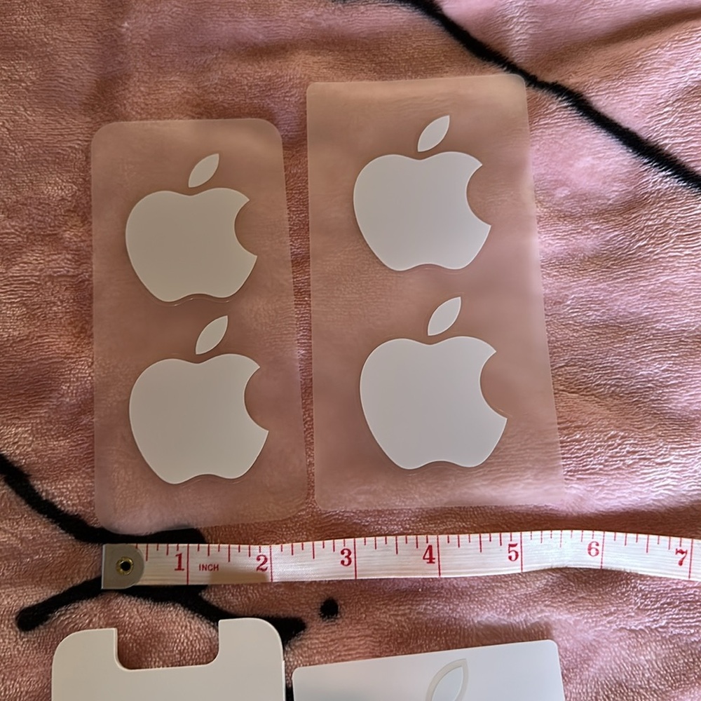 Apple Logo Decals - Picture 7 of 8